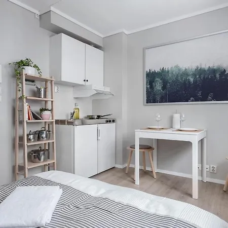 Affordable Studio In Vibrant Central Location. Sg5 Apartment